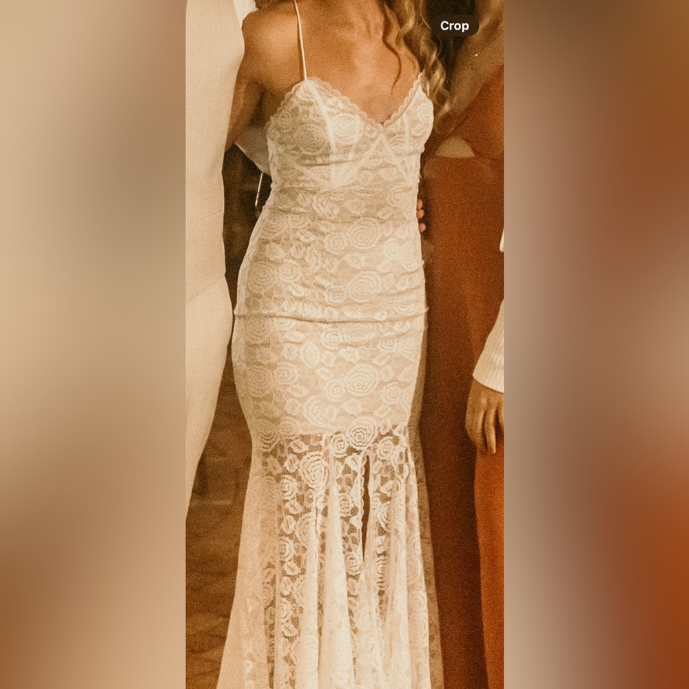 Selfie Leslie Cream Lace Dress